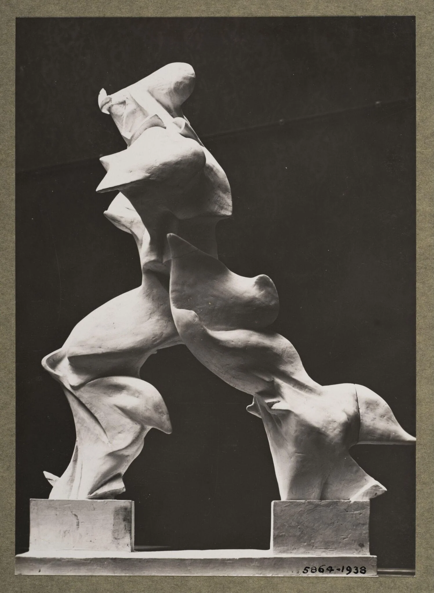 Forms of Continuity in Space, detail