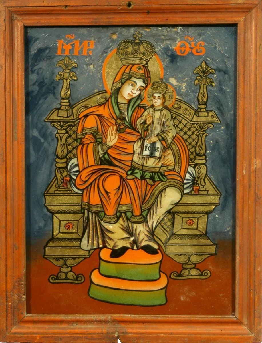 Maica Domnului cu Pruncul, floarea nevestejită, detail