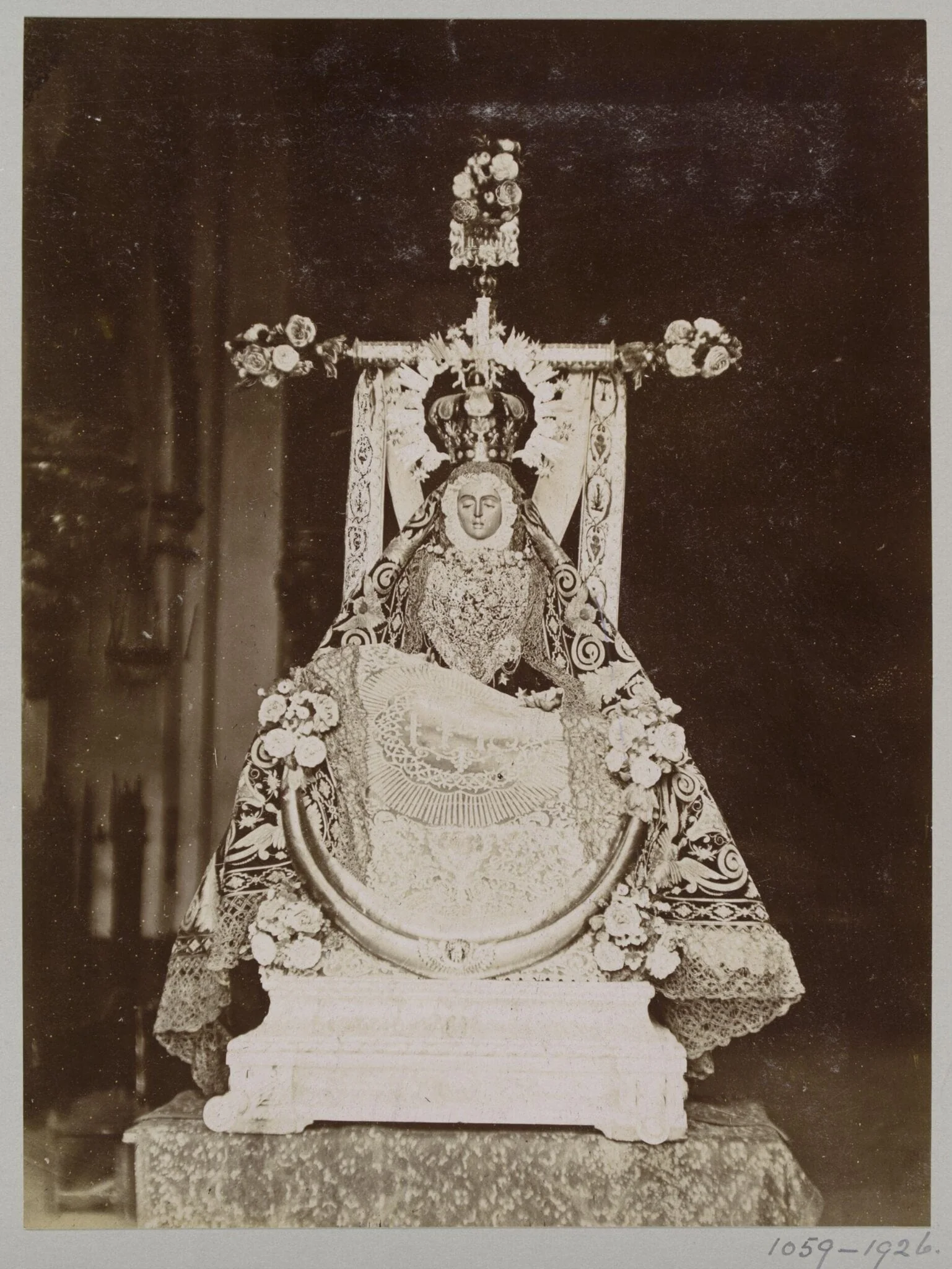 Sculpture of the Patroness of Granada, Nuestra Señora de las Angustias (Our Lady of Sorrows), housed in the altarpiece of the Basilica de las Angustias, detail