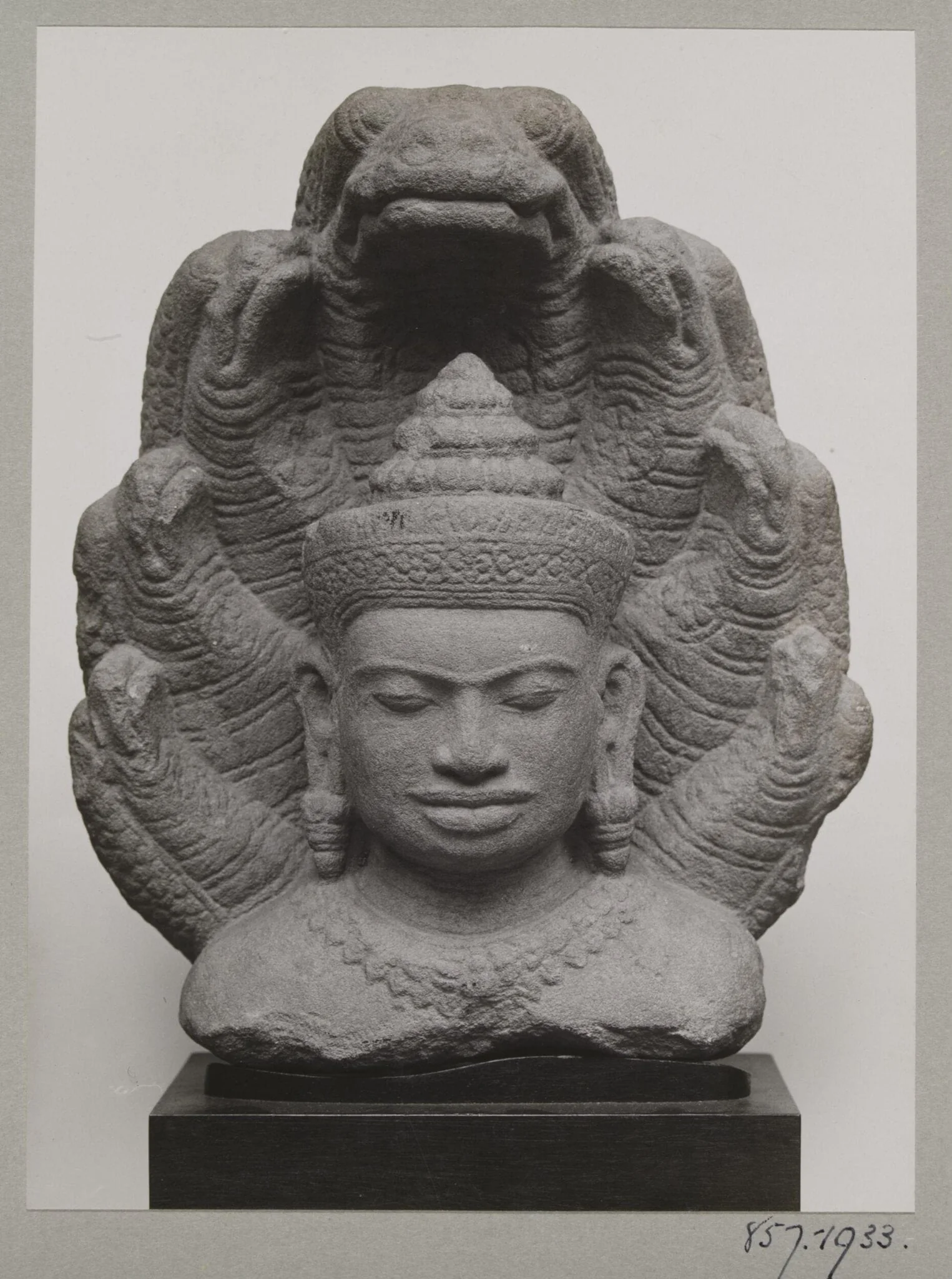 Sculpture, carved stone, Buddha with naga hood, Eastern Siam, 12th-13th century, H. G. Quaritch Wales Collection, detail