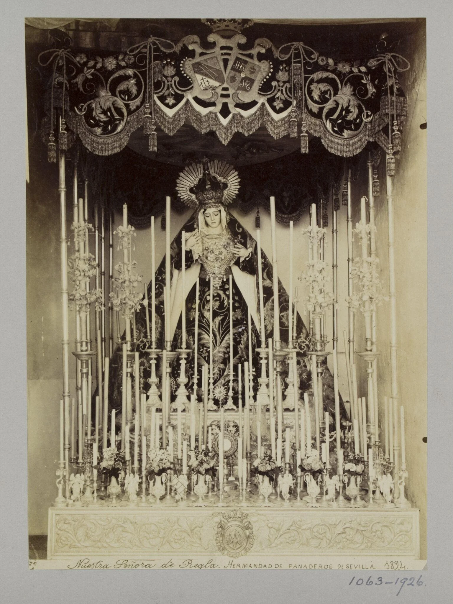 Processional sculpture of Our Lady of Regla, housed in the Chapel of San Andrés in Seville, detail