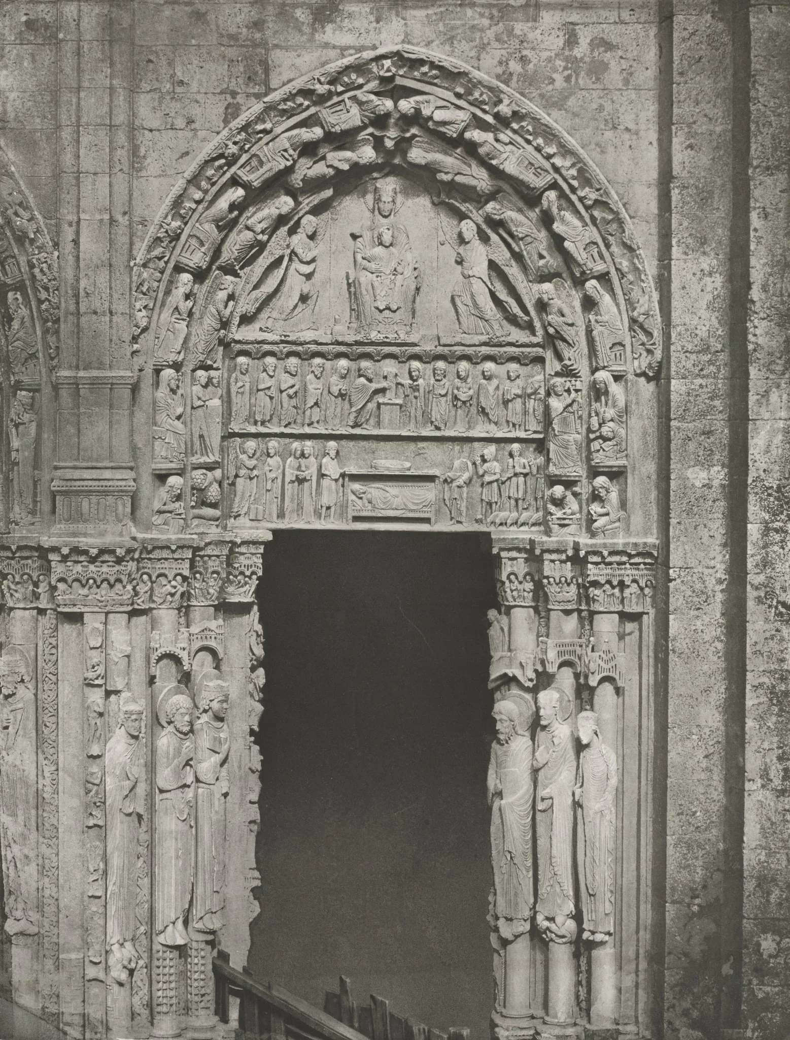 Chartres Cathedral: Right Door of the Royal Portal with Our Lady of Chartres, detail