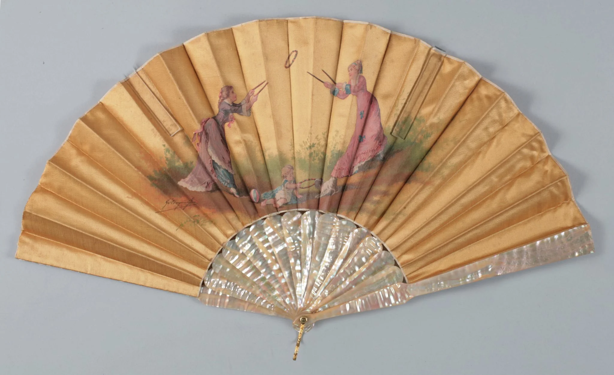 Eventail plié, detail