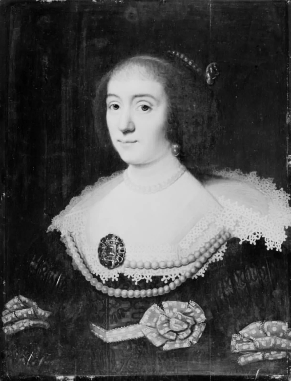 The Countess of Mansfeldt, detail