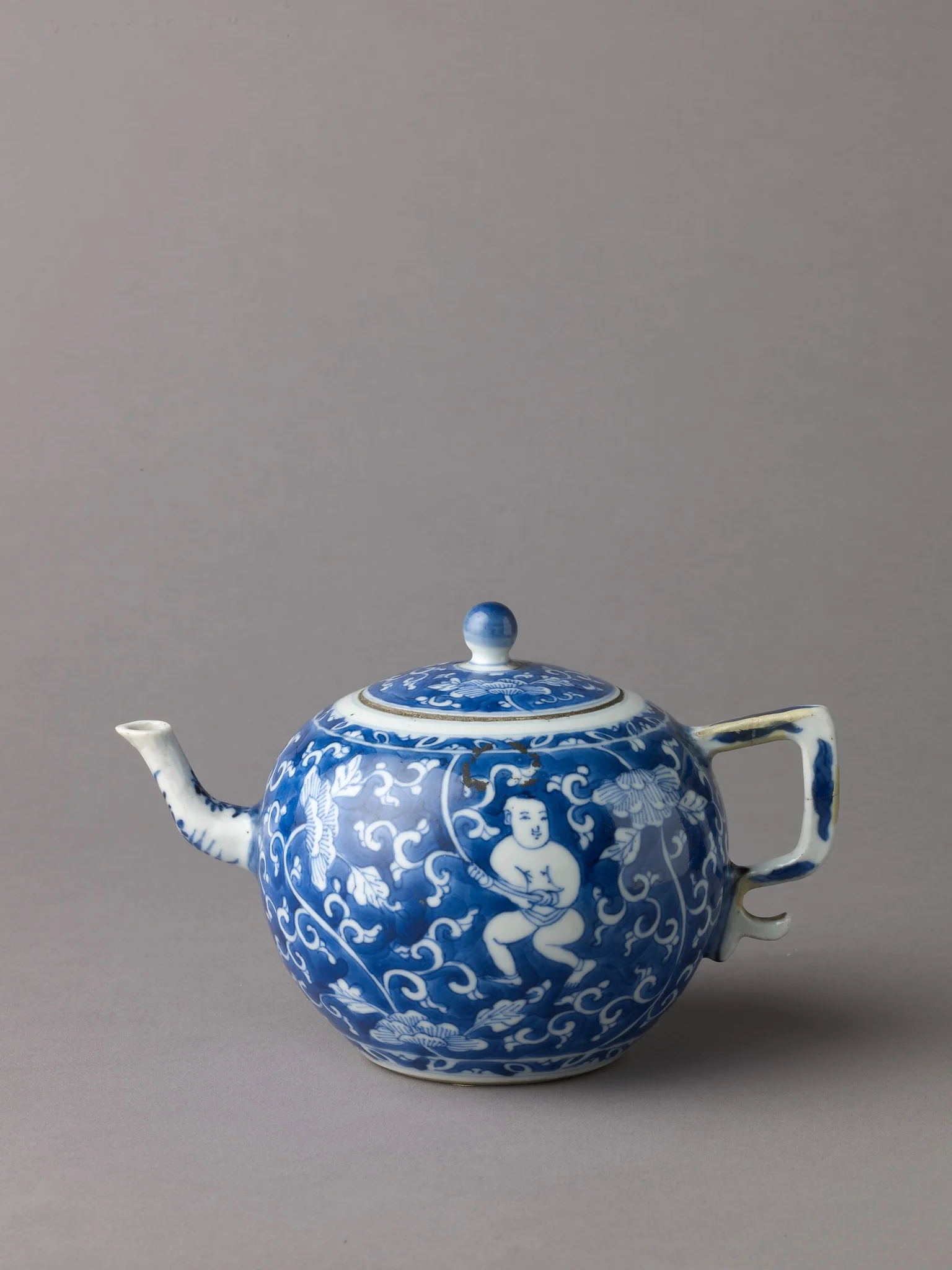Covered wine pot or teapot, detail