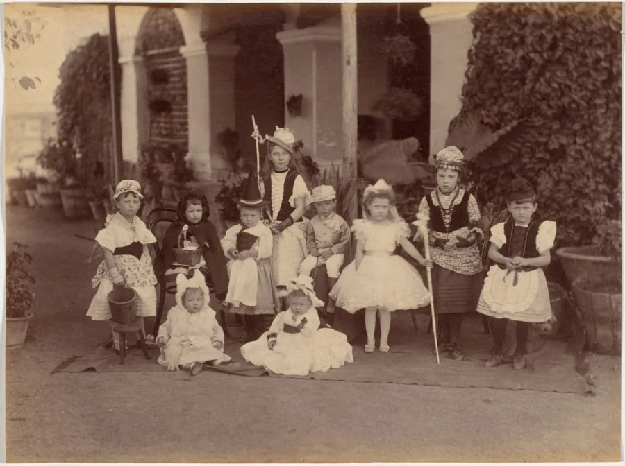 Fancy Group of Children, Indore, detail