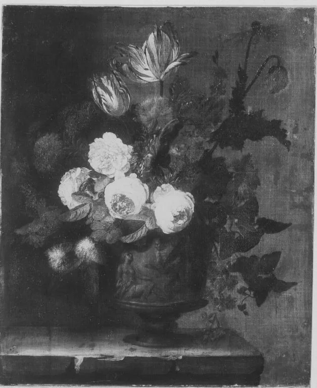 Flower display, detail