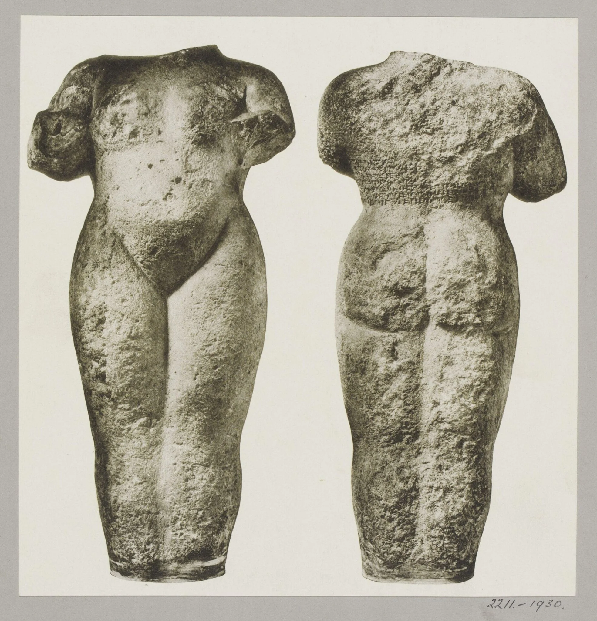 Assyrian statue of Ishtar from Kuyunjik, ca. 1080 B.C. London, British Museum, detail