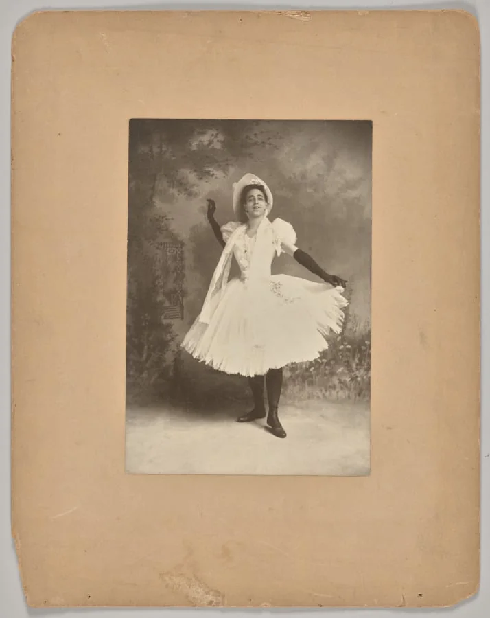 Untitled (man posing as a ballerina), detail