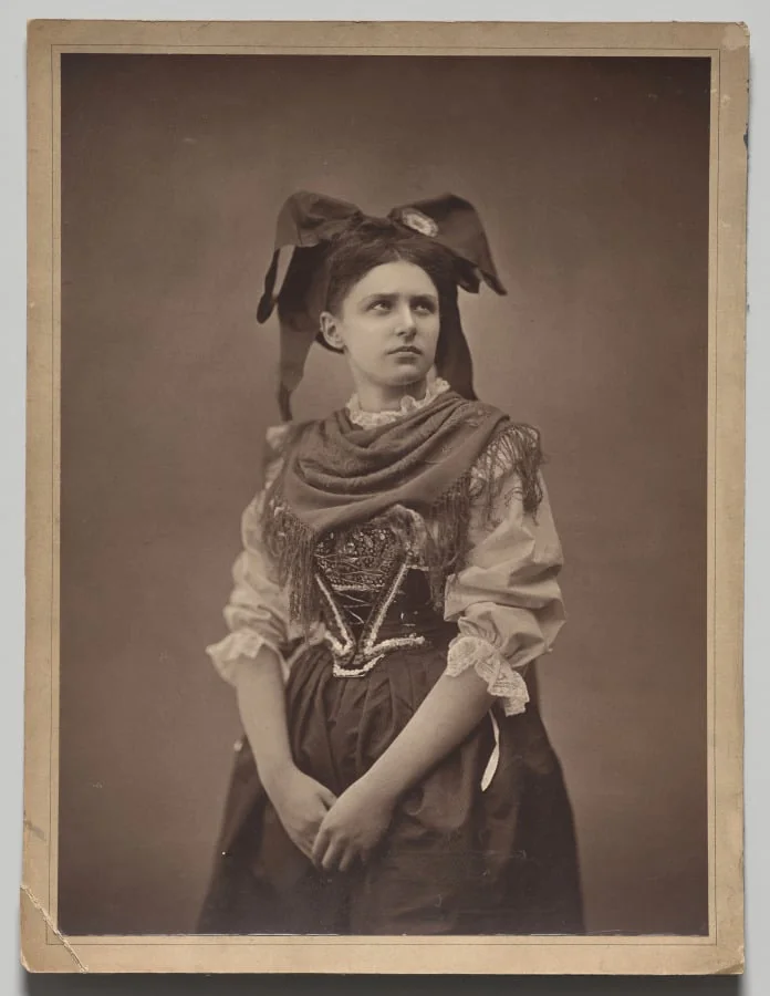 Young Alsacienne Woman, detail