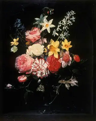A vase of flowers