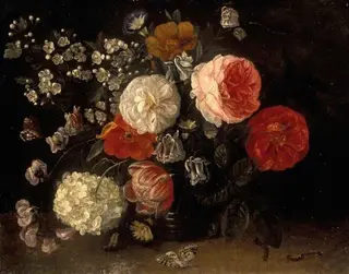 A vase of flowers