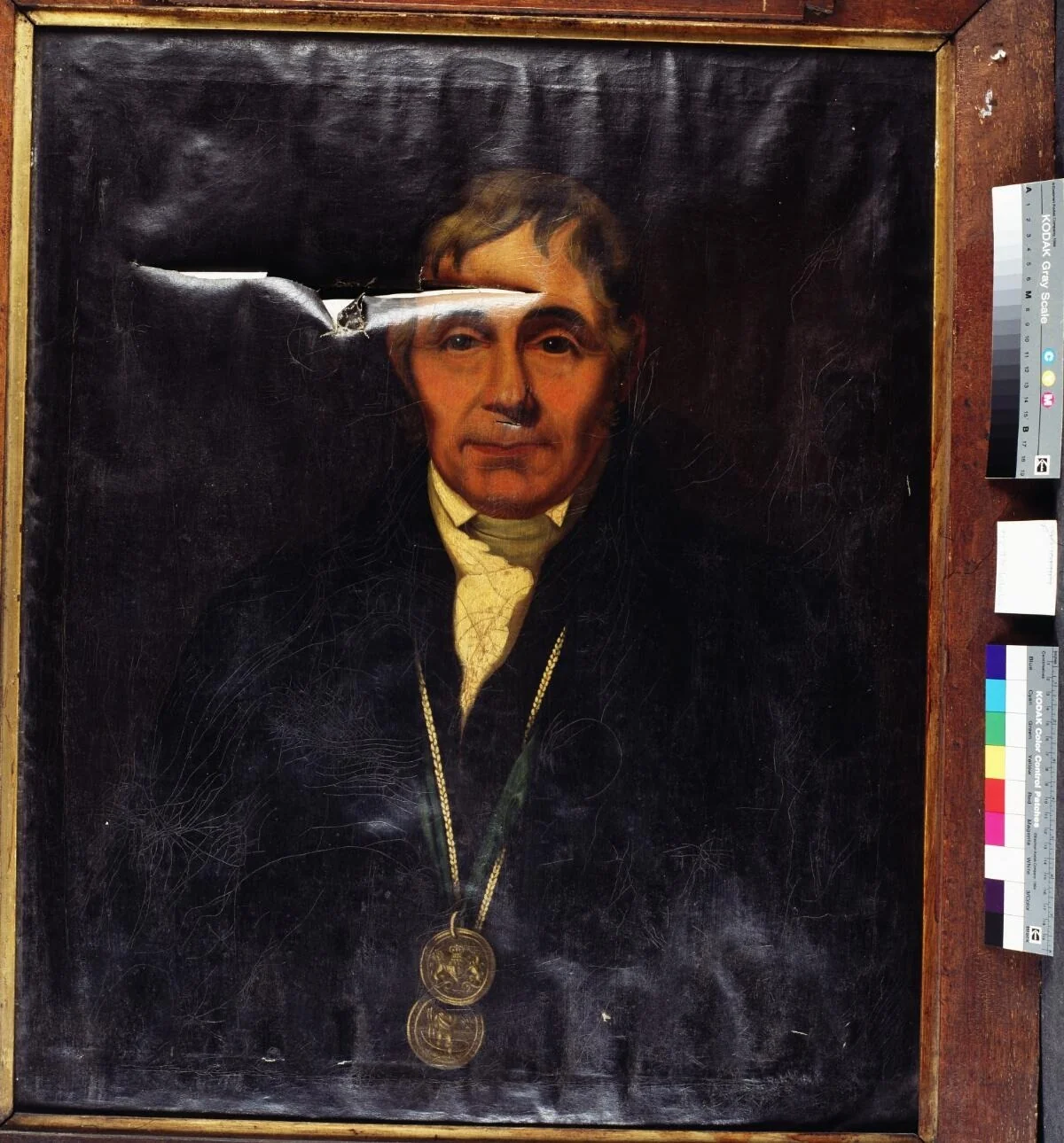 Gutyn Peris, detail