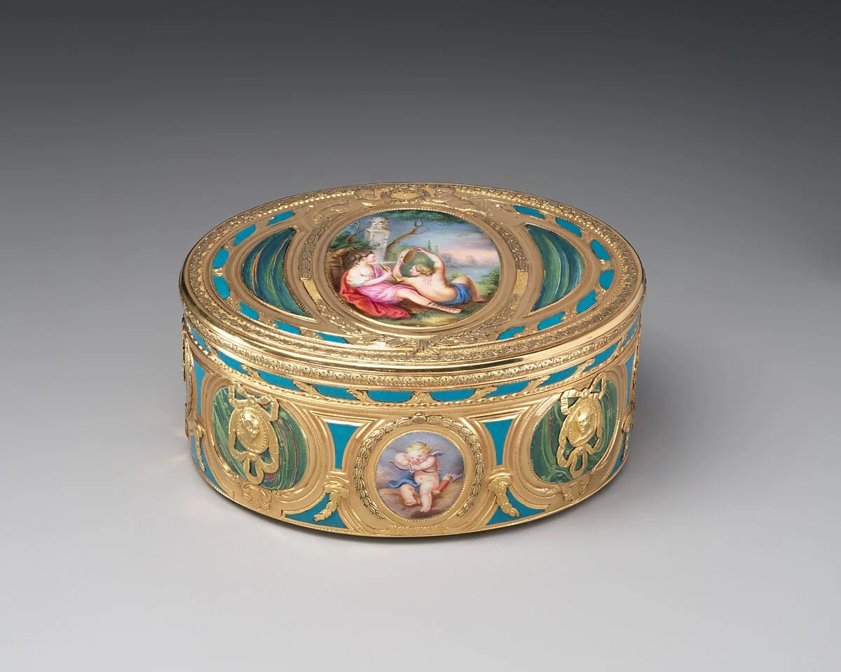 Snuffbox, detail