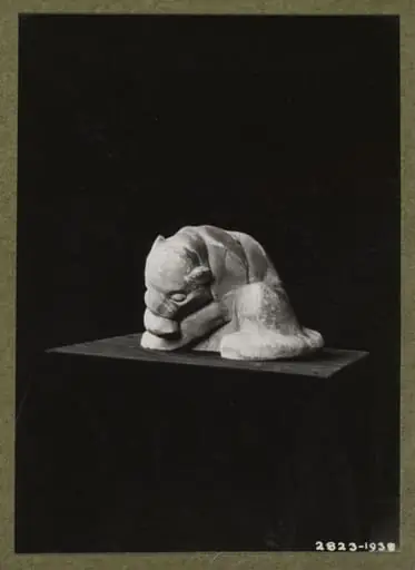 Feline, by Alan Lydiat Durst