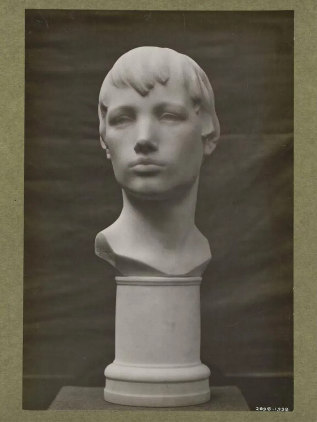 Untitled, by Alexander James Leslie, photographic