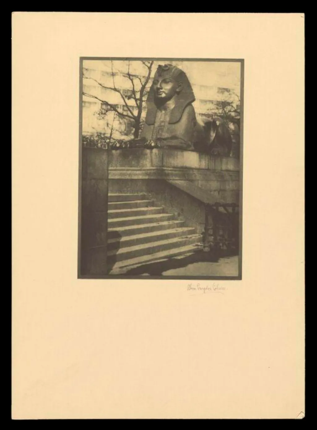 London: A Sphinx, by Alvin Langdon Coburn, photographic, 1910