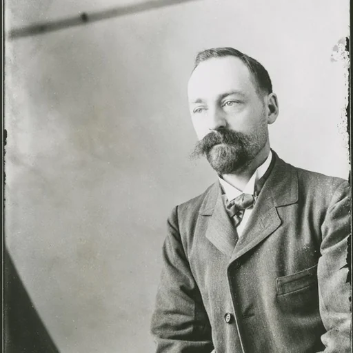 Portrait of Ludger Larose