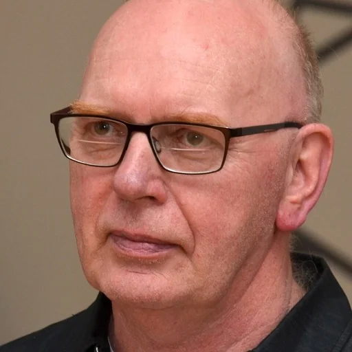Portrait of Richard Deacon