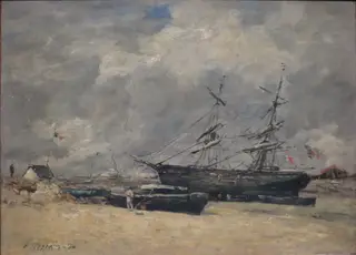 Bateaux de pêche sur la plage. Trouville, marée basse