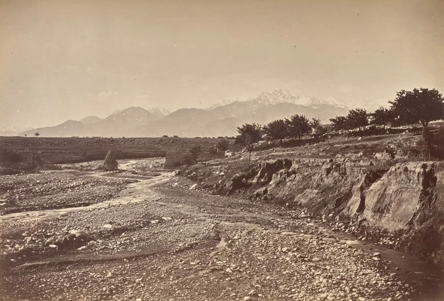 Safed Sang River and Old Bridge, detail