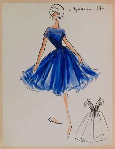 Epanouie, by Carven
