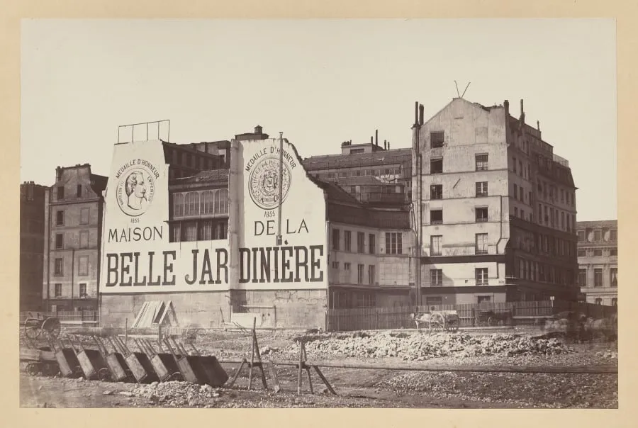 La Belle Jardinère: le magasin de la rue de la Cité pendant sa demolition, Paris, by Charles Marville, 1865