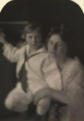 Julia McCune Flory and John Flory, by Clarence H. White