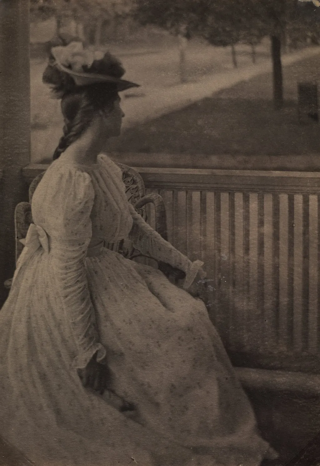 On the Porch (Julia Hall McCune), by Clarence H. White, 1897