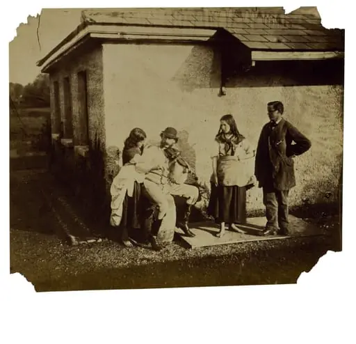 Florence Elizabeth Maude, Cornwallis Hawarden, Clementina Maude and unidentified man, Togge House, Dundrum, by Clementina Hawarden