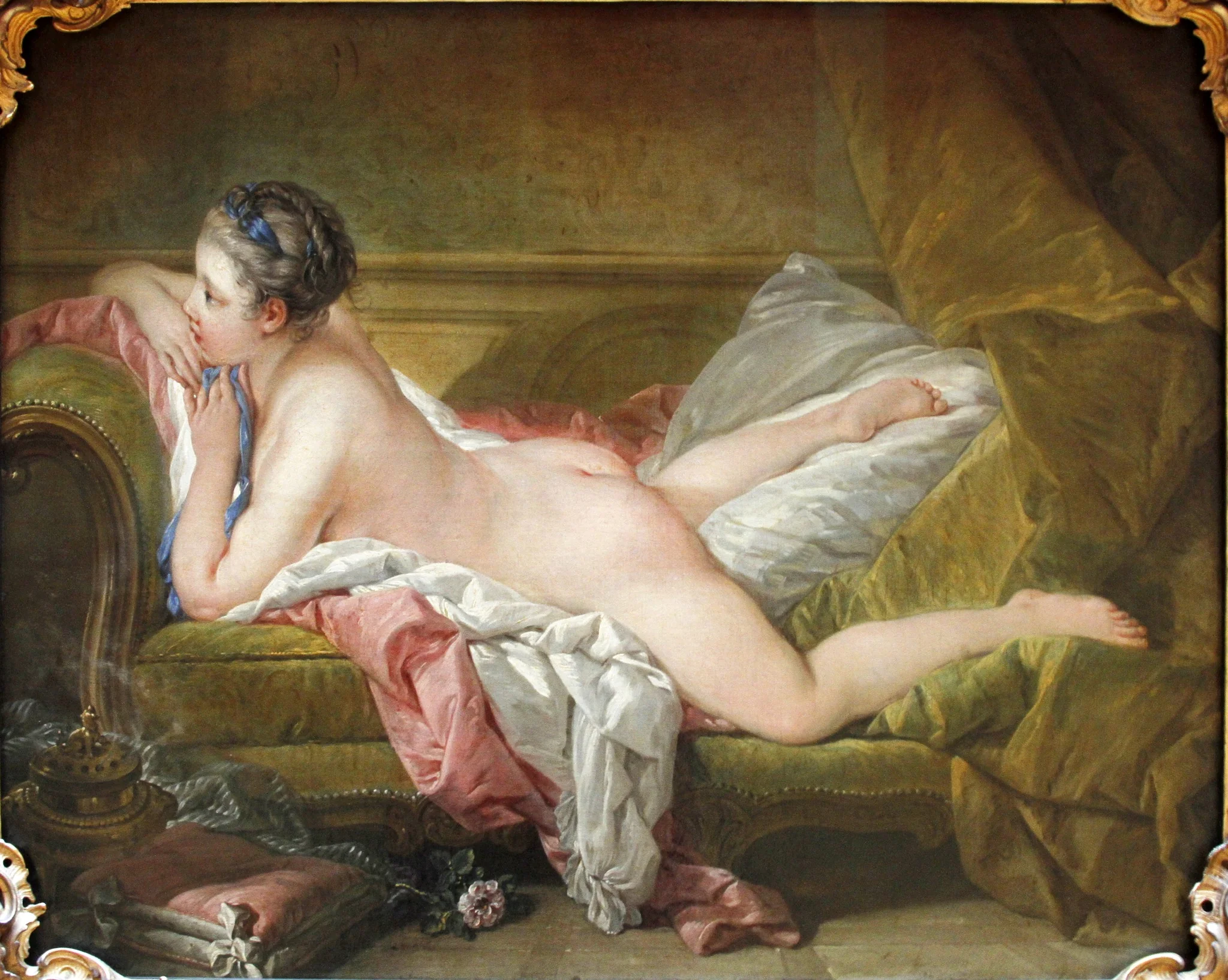 Reclining Girl, detail
