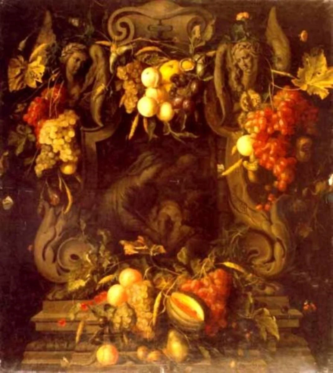 Fructe pe un piedestal antic cu Sfânta Familie, detail