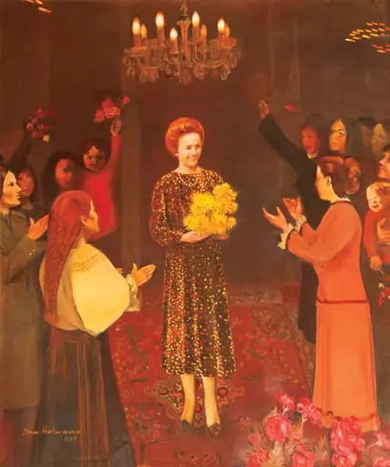 Tablou, ulei pe pânză, „Elena Ceaușescu”, semnat Dan Hatmanu și datat 1989 în partea stângă jos. Tabloul o prezintă pe Elena Ceaușescu într-un cadru festiv, cu un buchet de flori în brațe, primind urale din partea unui grup de femei (membrele Consiliului Nașional al Femeilor). Comandat de Consiliul Național al Femeilor și oferit cu ocazia aniversării zilei de naștere (ianuarie 1989)., by Dan Hatmanu