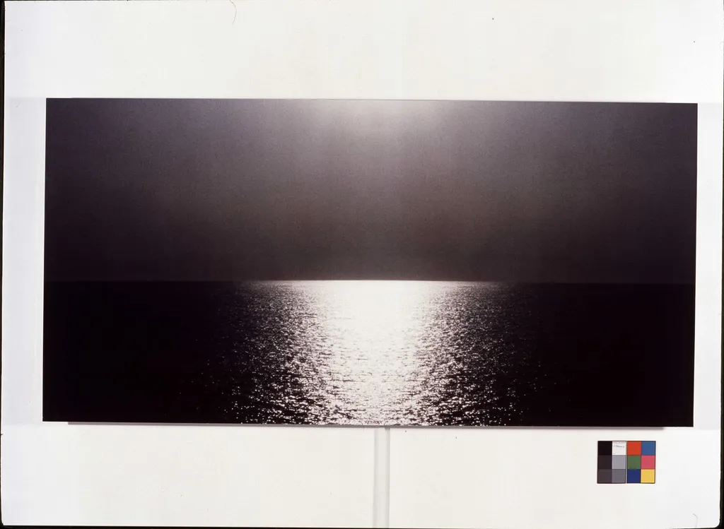 Χωρίς τίτλο (Ορίζοντας), by Danae Stratou, 2002