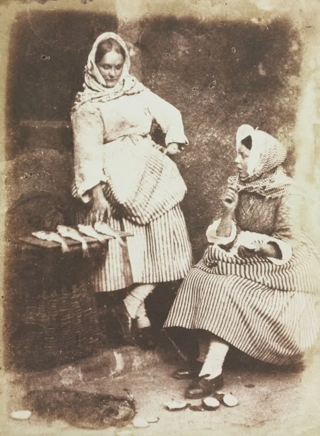 Newhaven Fishwives, Jeanie Wilson and Annie Linton, by David Octavius Hill, 1845