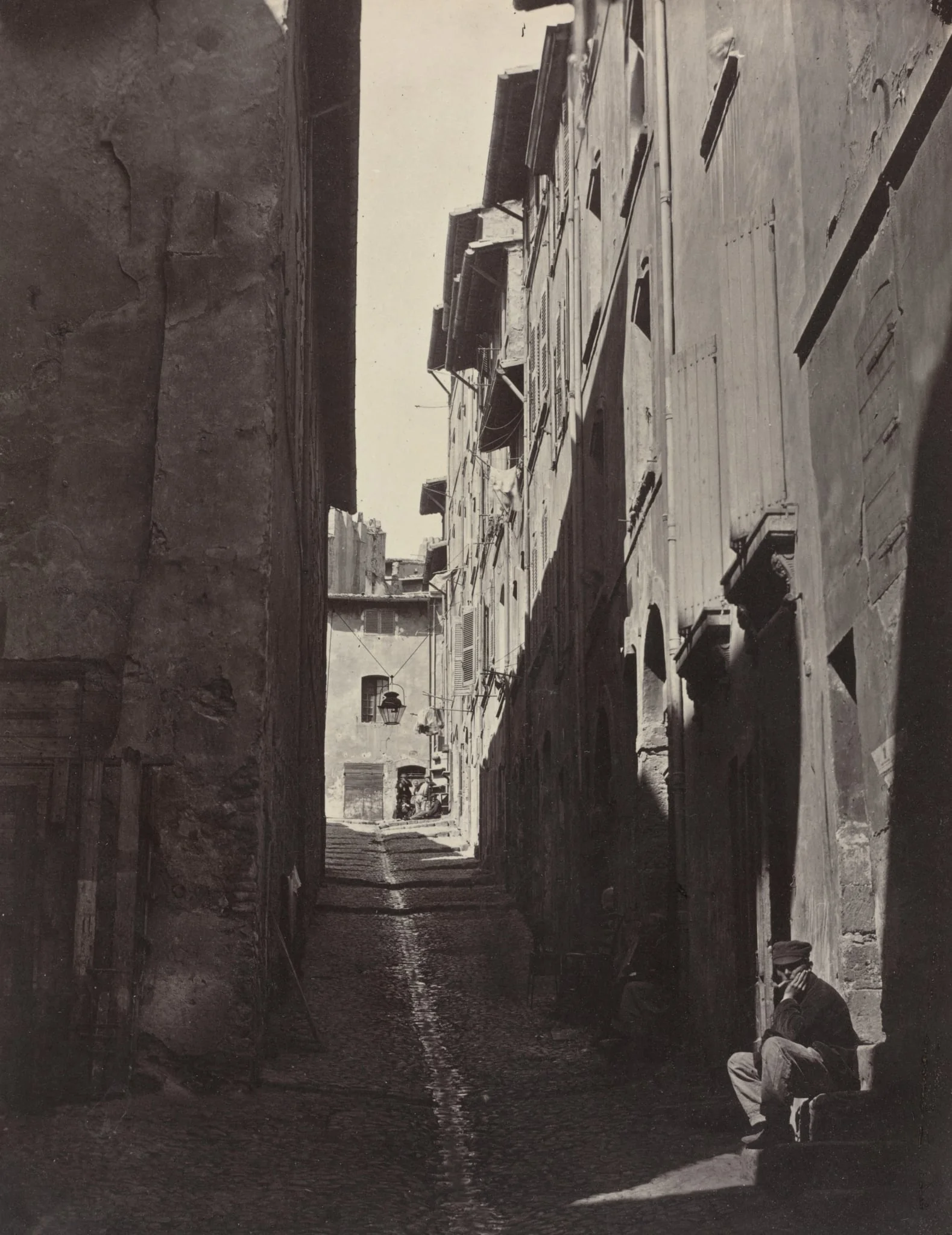 Renovation of the Old City of Marseille, Rue Caves de l'Oratoire, detail