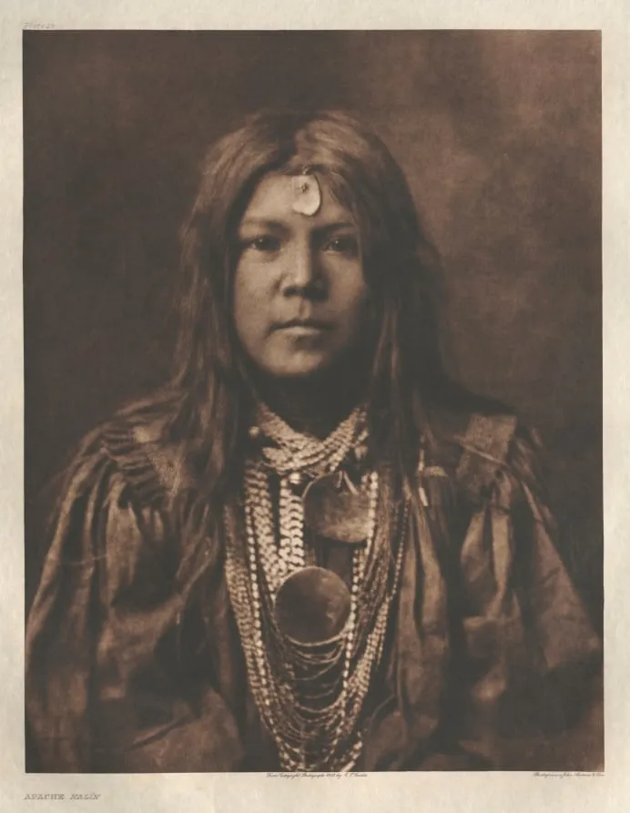 Portfolio I, Plate 15: Apache Nalin, by Edward S. Curtis, 1903