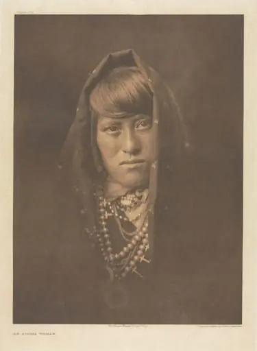 Portfolio XVI, Plate 572: An Acoma Woman, by Edward S. Curtis