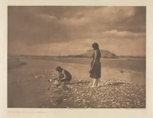 Portfolio XVII, Plate 583: On the Rio Grande - San Ildefonso, by Edward S. Curtis