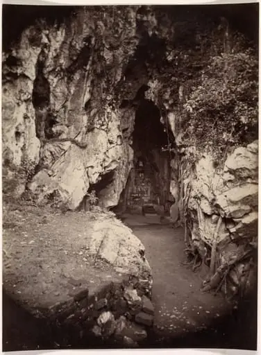 Hoa Nghiem Cave, Grotto of the August Transformation, by Émile Gsell