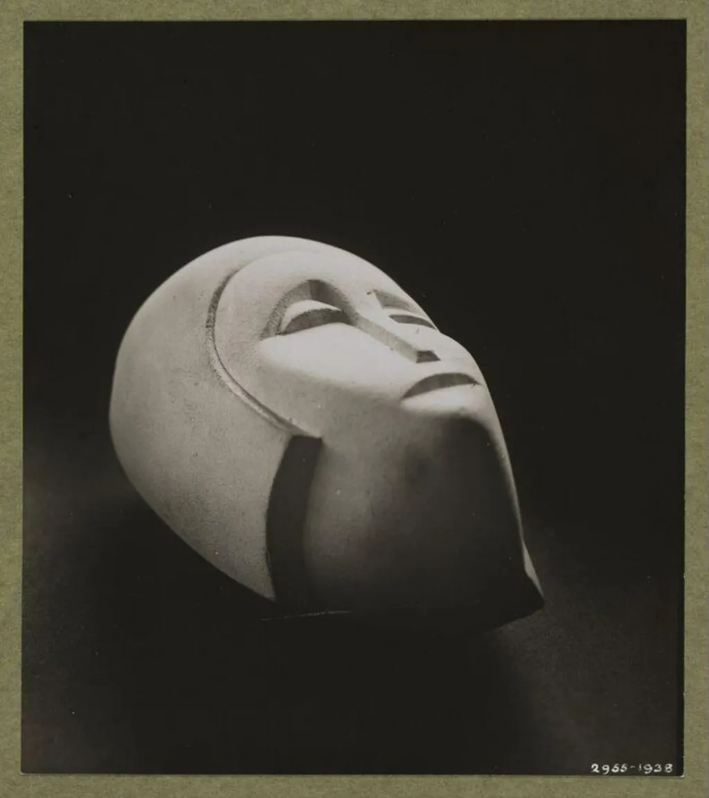 Untitled, by Eric Henri Kennington, photographic