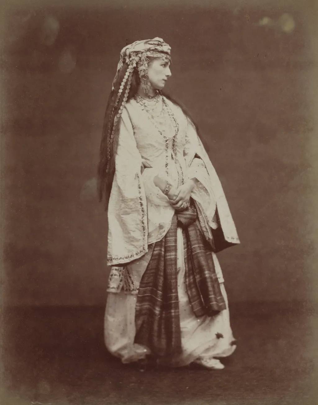 Sarah Bernhardt in "Zaire" by Voltaire, by Etienne Carjat, 1874