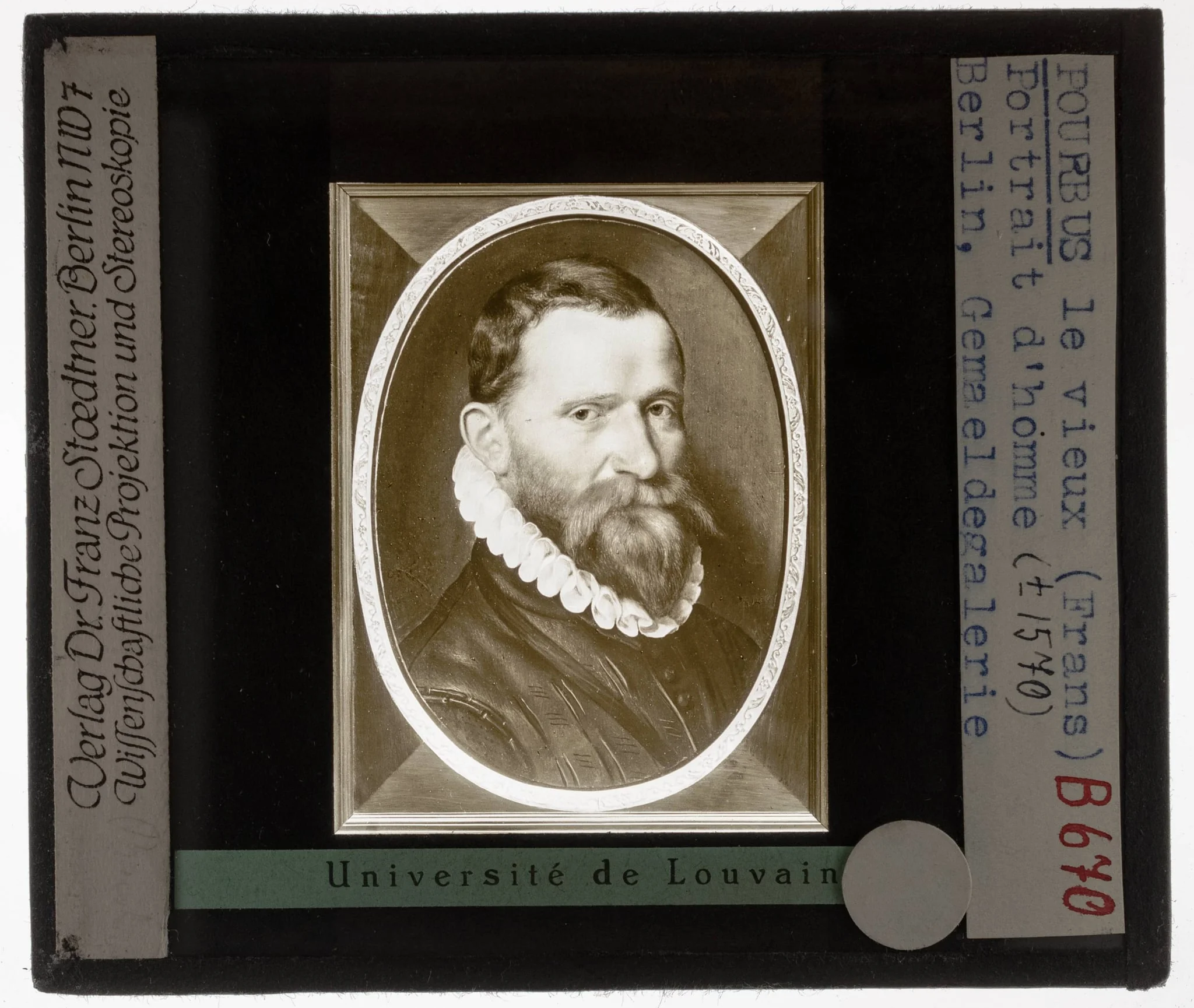 Frans Pourbus the Elder. Portrait of a Man Pendant, detail