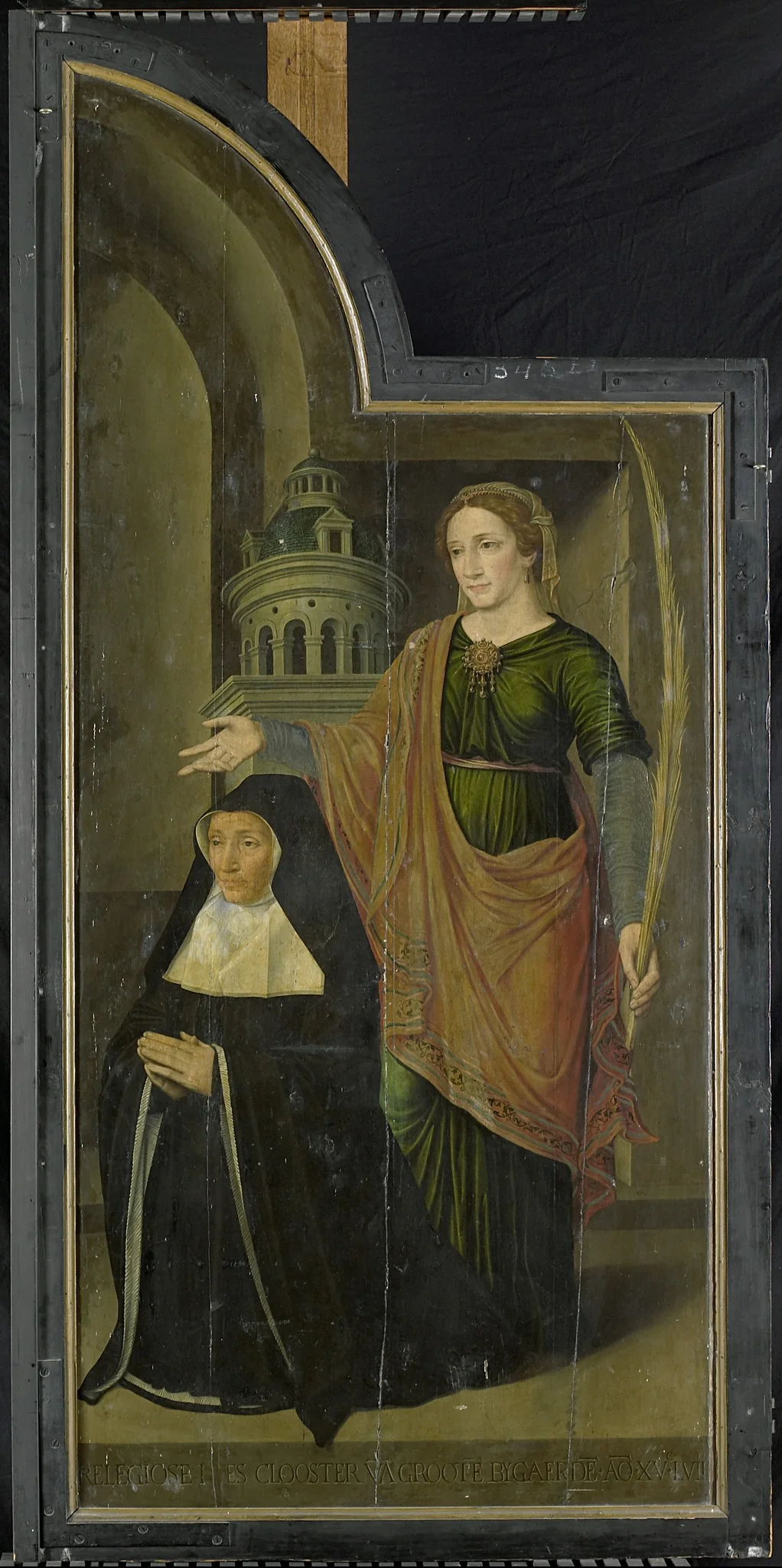 De knielende stichteres Berbel of Barbara van der Noot met de heilige Barbara, rechter paneel van een drieluik (dicht), detail