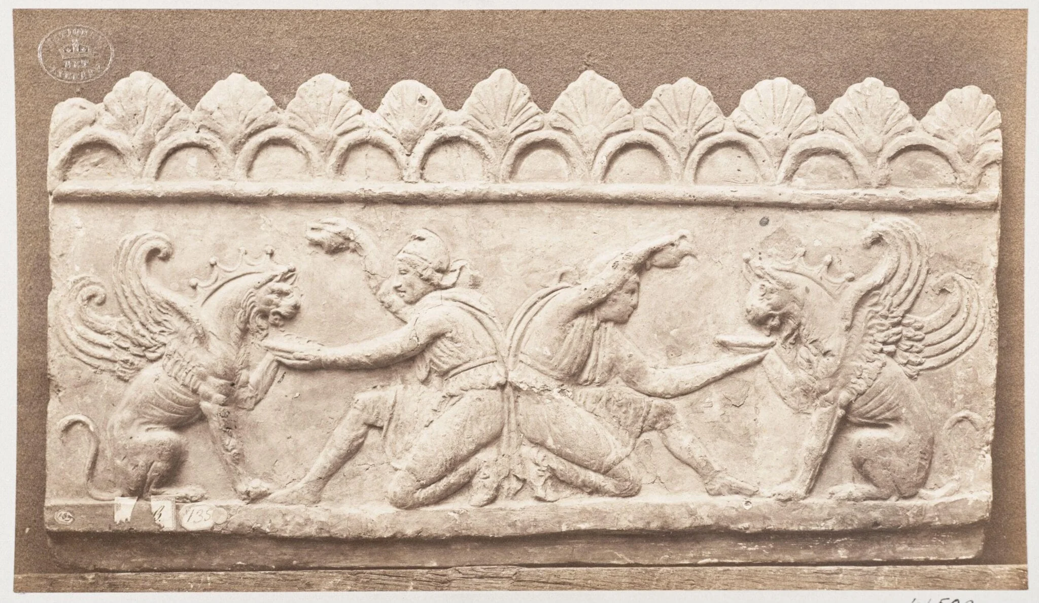 Bas-relief 'Libations of griffons' in terra cotta, detail