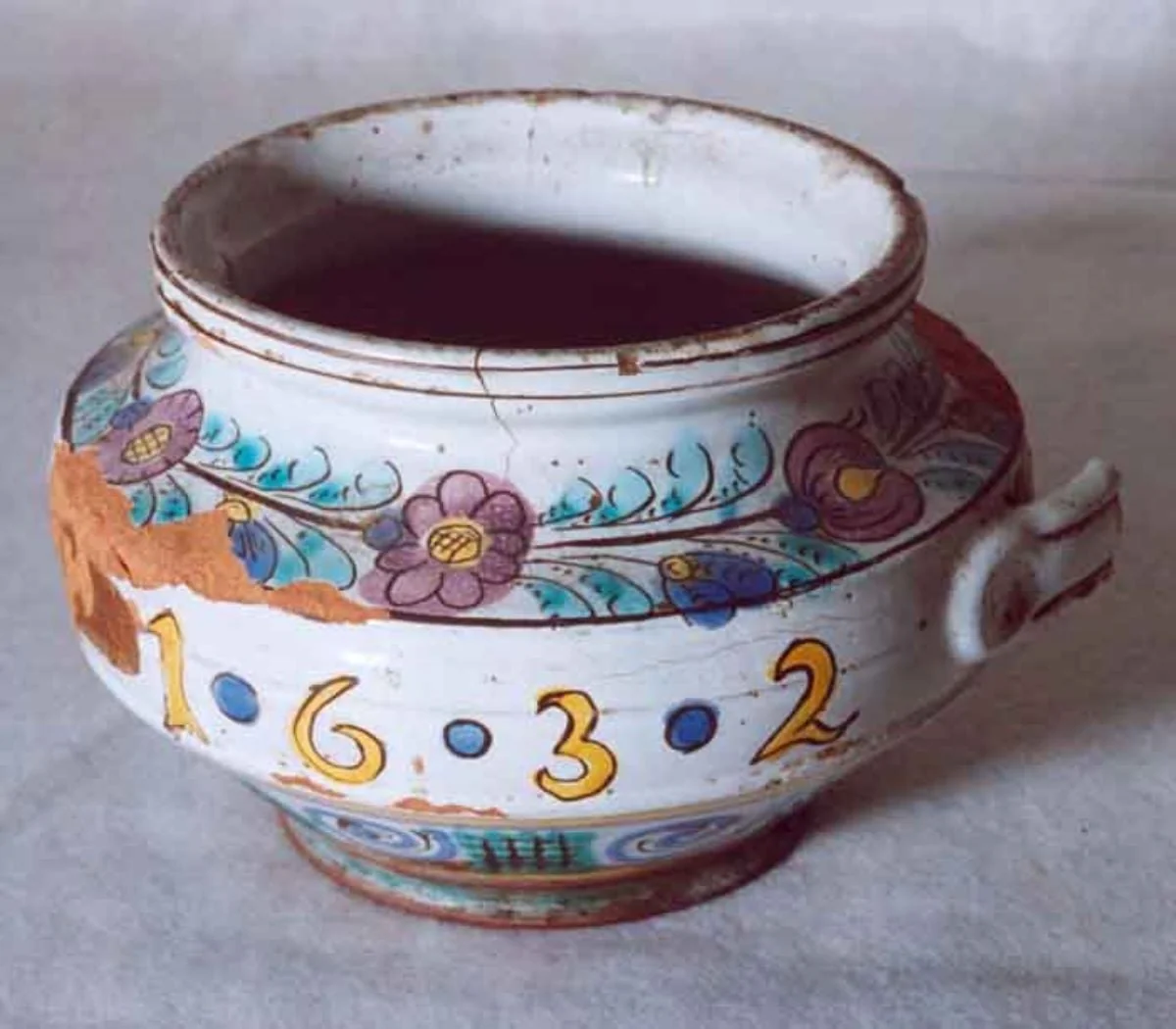 vas de breaslă, detail