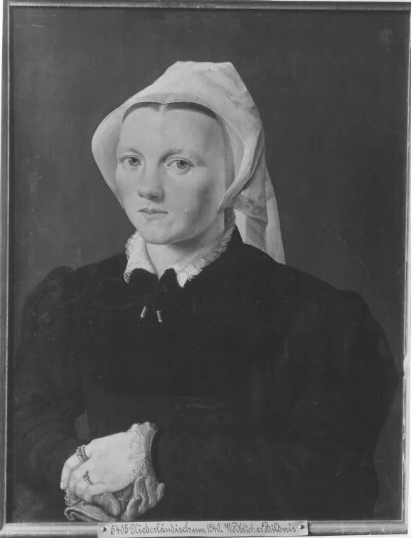 Portrait of a woman, detail