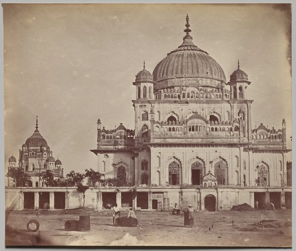 Small Mosque in the Kaiserbagh, by Felice A. Beato, 1858