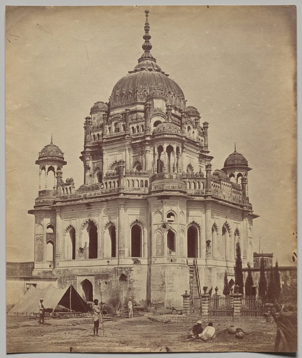 The Tomb of Saadat Ali in the Kaiserbagh Palace, by Felice A. Beato, 1858