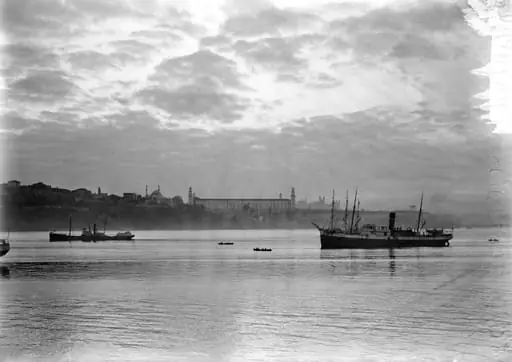 Constantinople, Scutari, lever du soleil, 18 XI 20 (Κωνσταντινούπολη, Σκουτάρι, ανατολή ηλίου, 18 Νοεμβρίου 1920), by Fred Boissonnas
